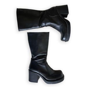90s Bratz Platform Nomad Black Leather boots